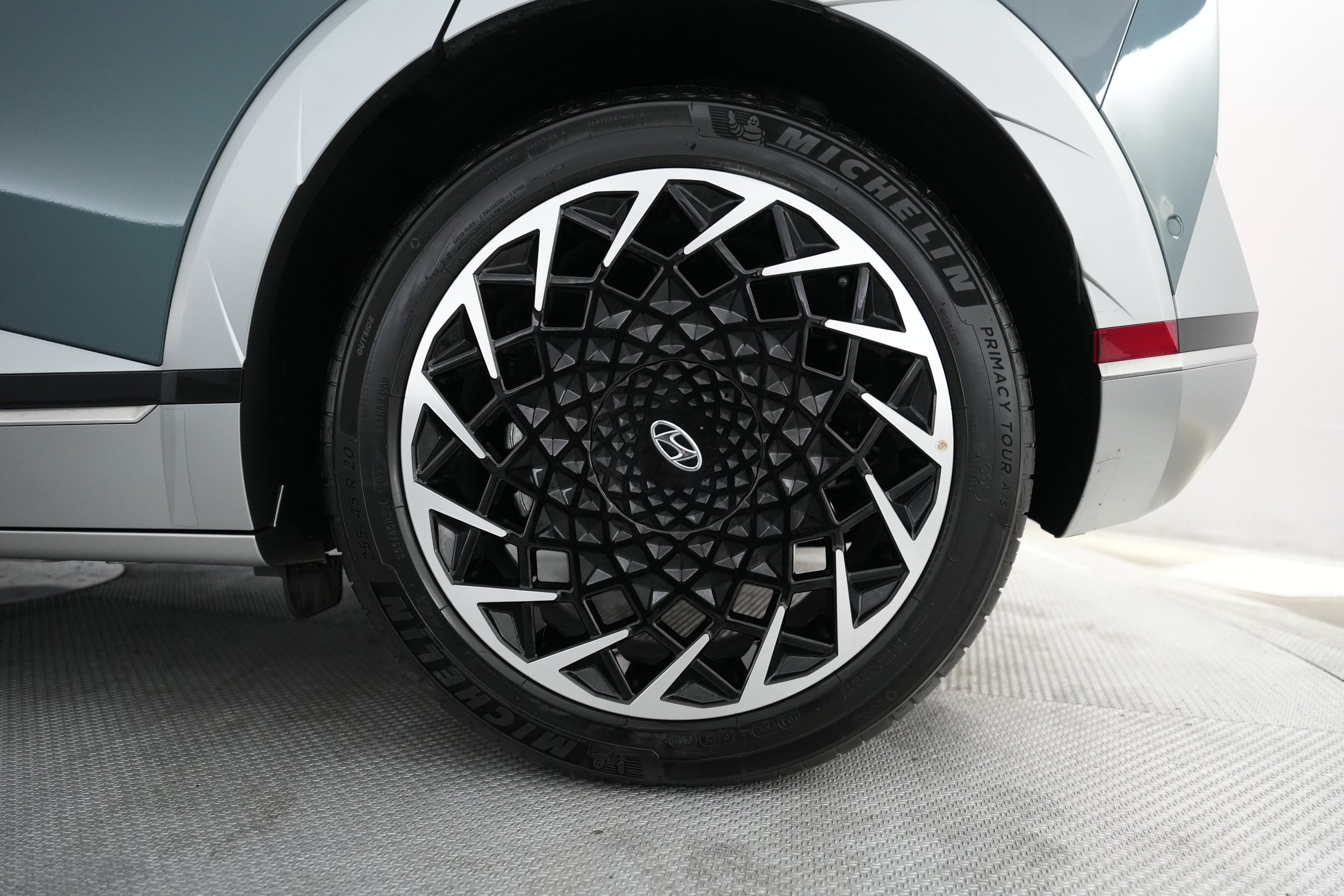 2024 Hyundai IONIQ 5