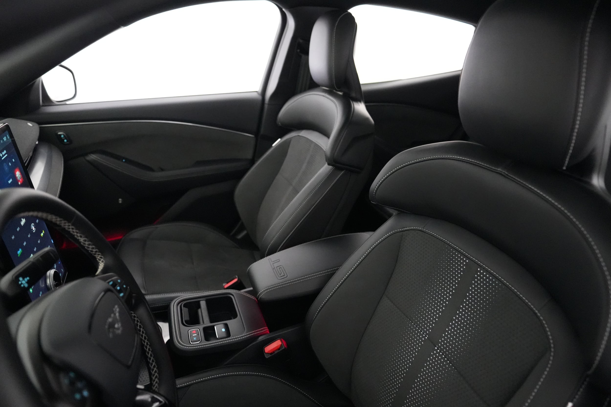 2025 Ford Mustang Mach-E