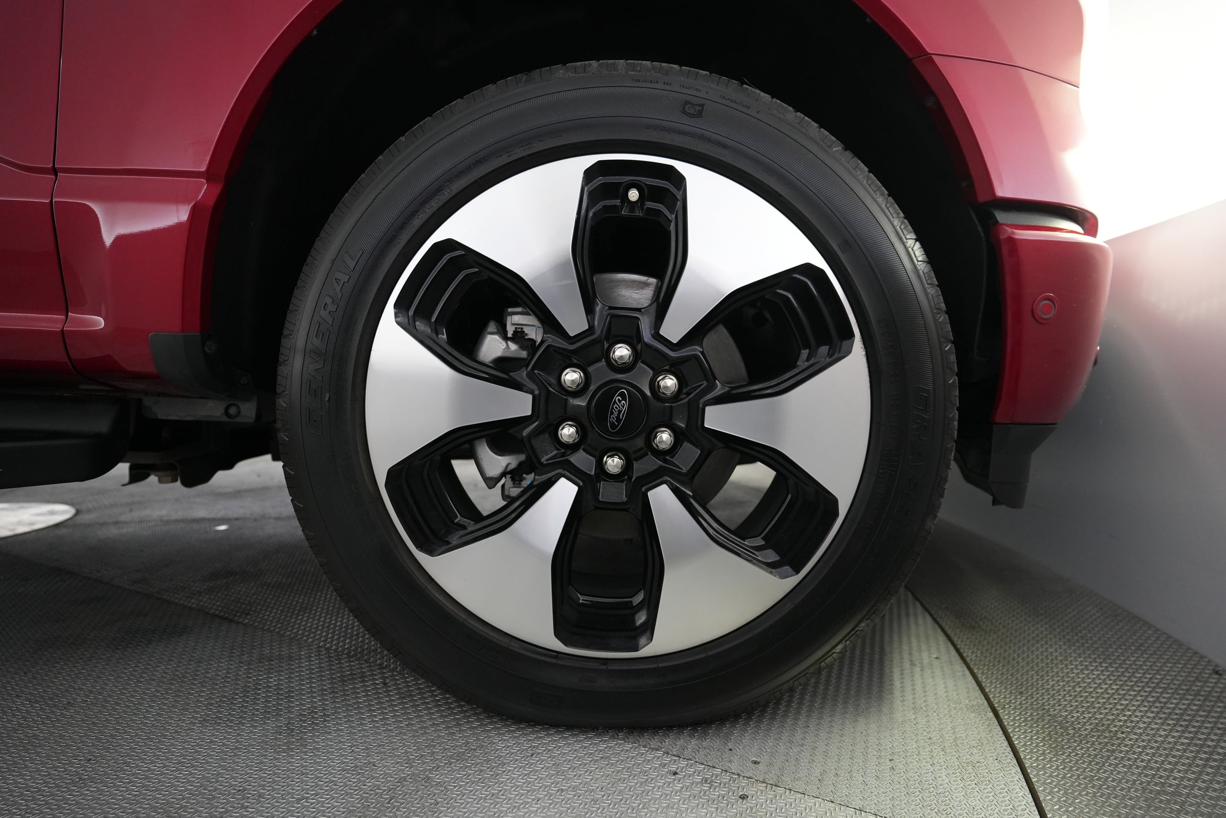 2022 Ford F-150 Lightning