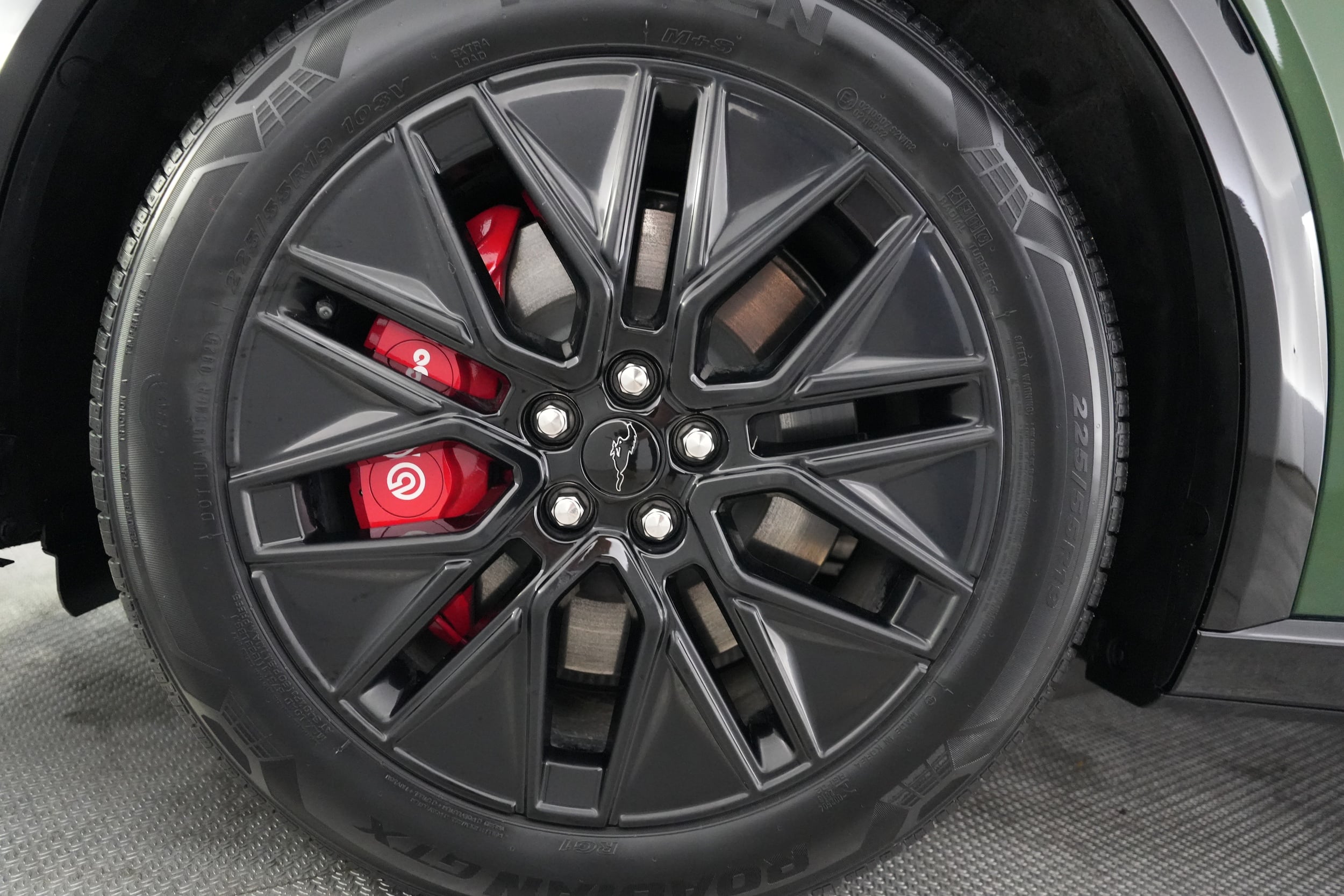 2025 Ford Mustang Mach-E