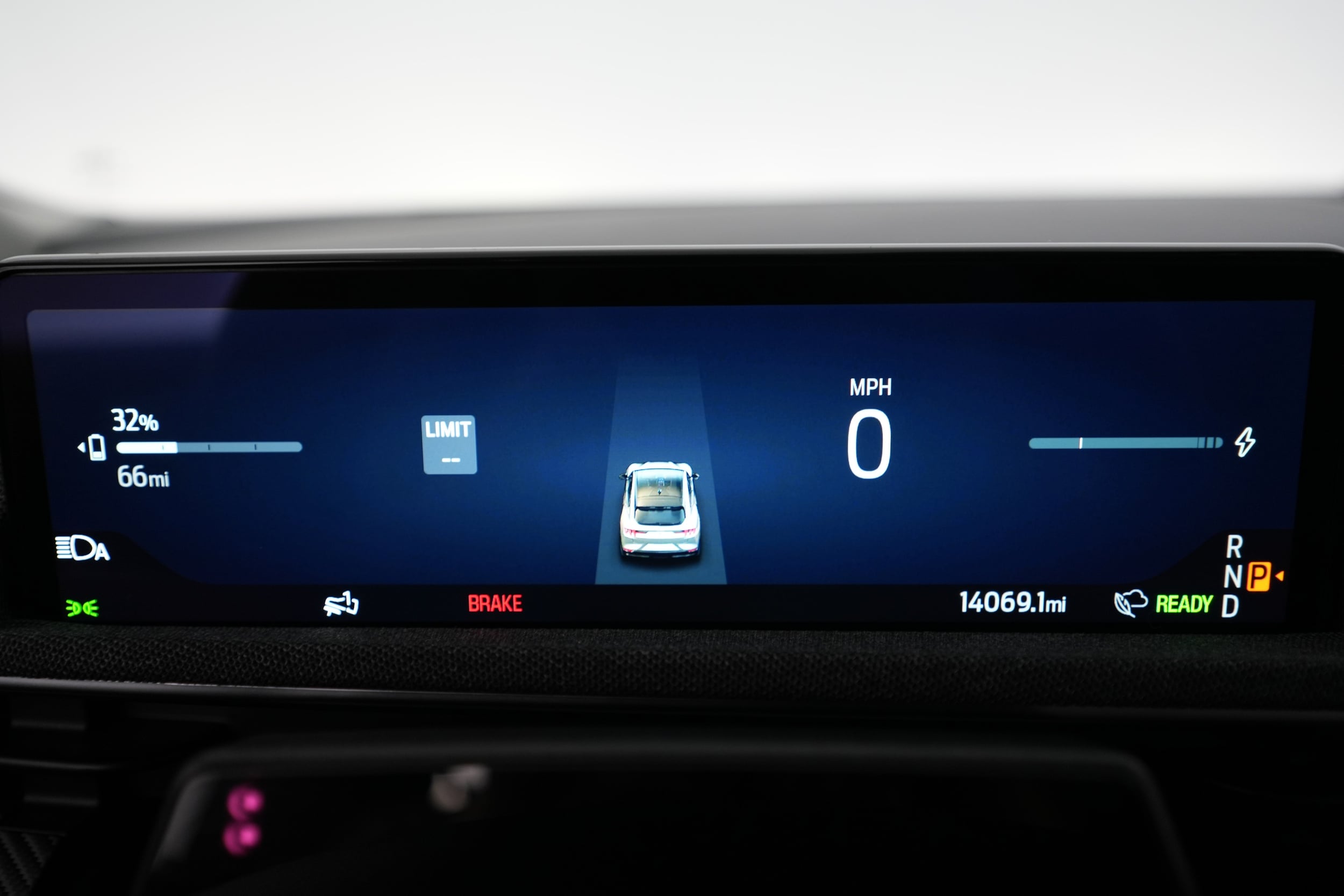 2025 Ford Mustang Mach-E