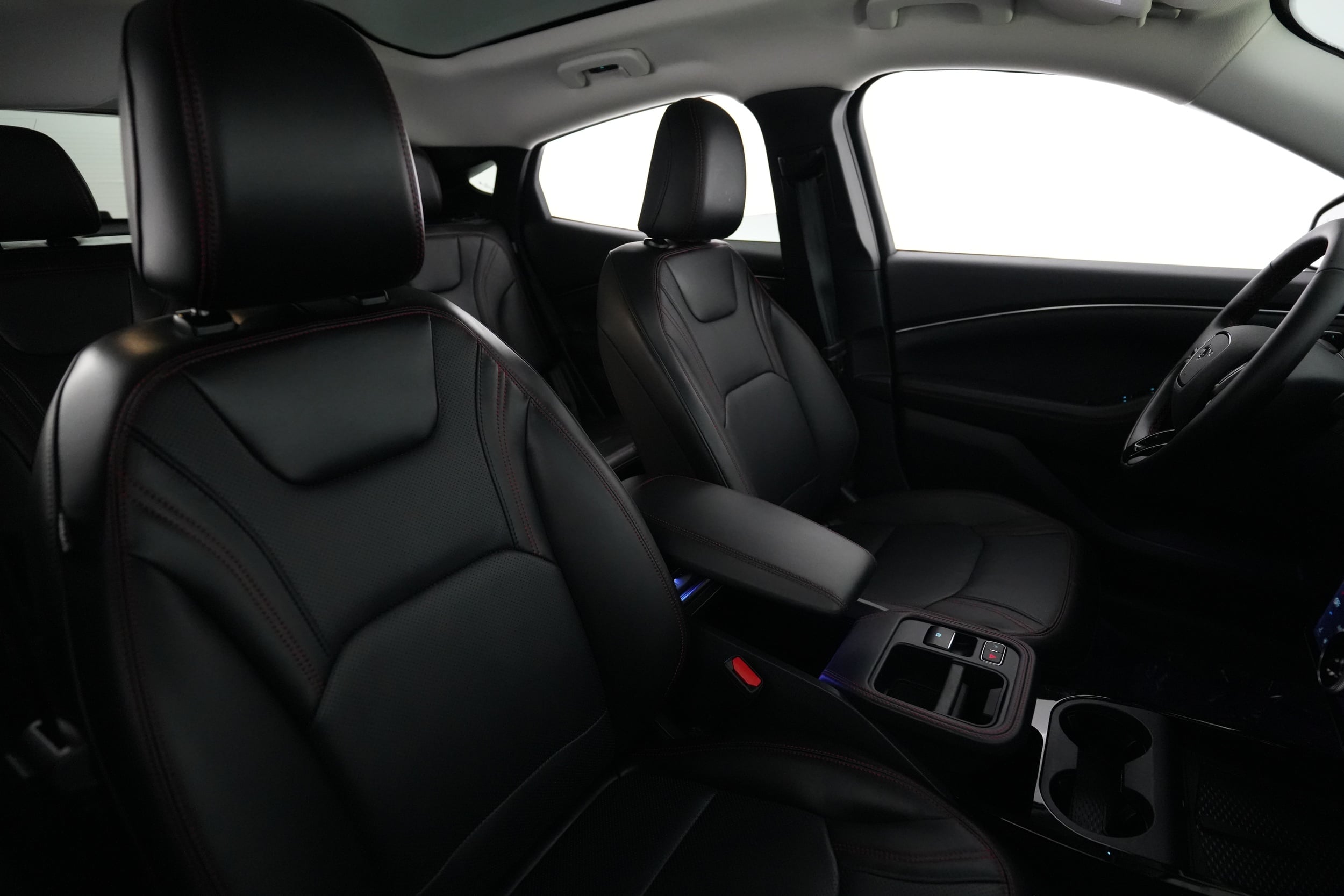 2025 Ford Mustang Mach-E