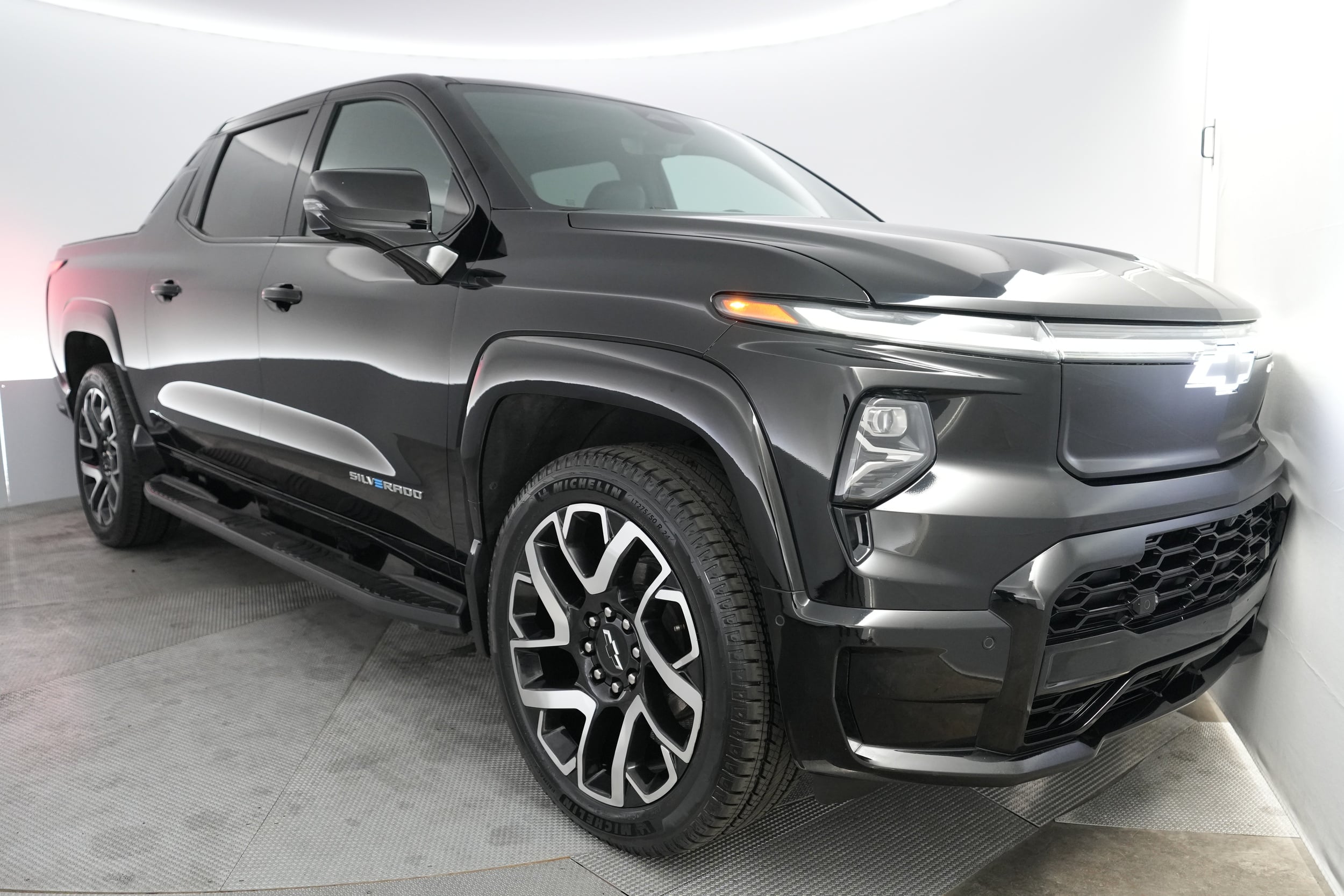 2024 Chevrolet Silverado EV