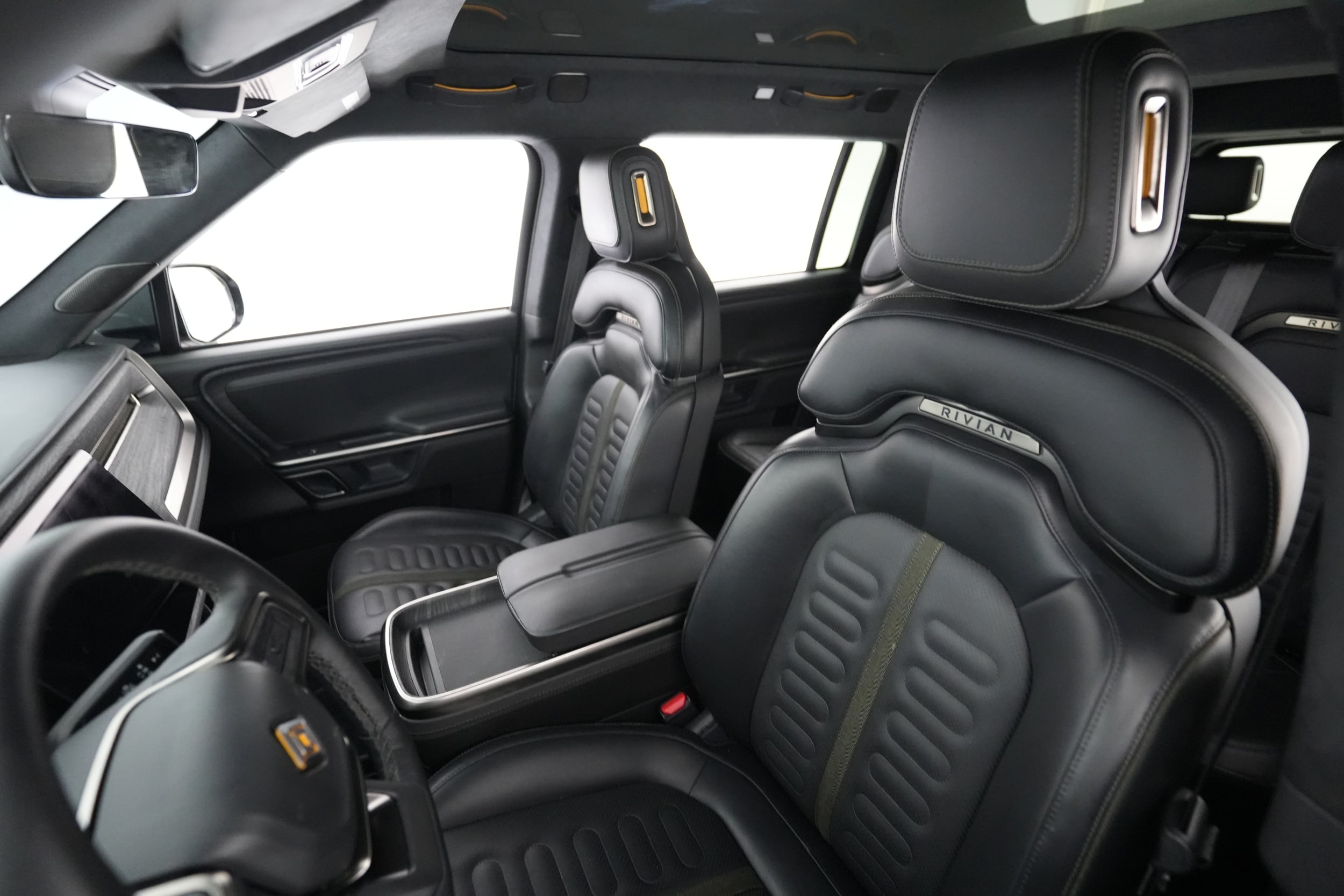 2024 Rivian R1S interior