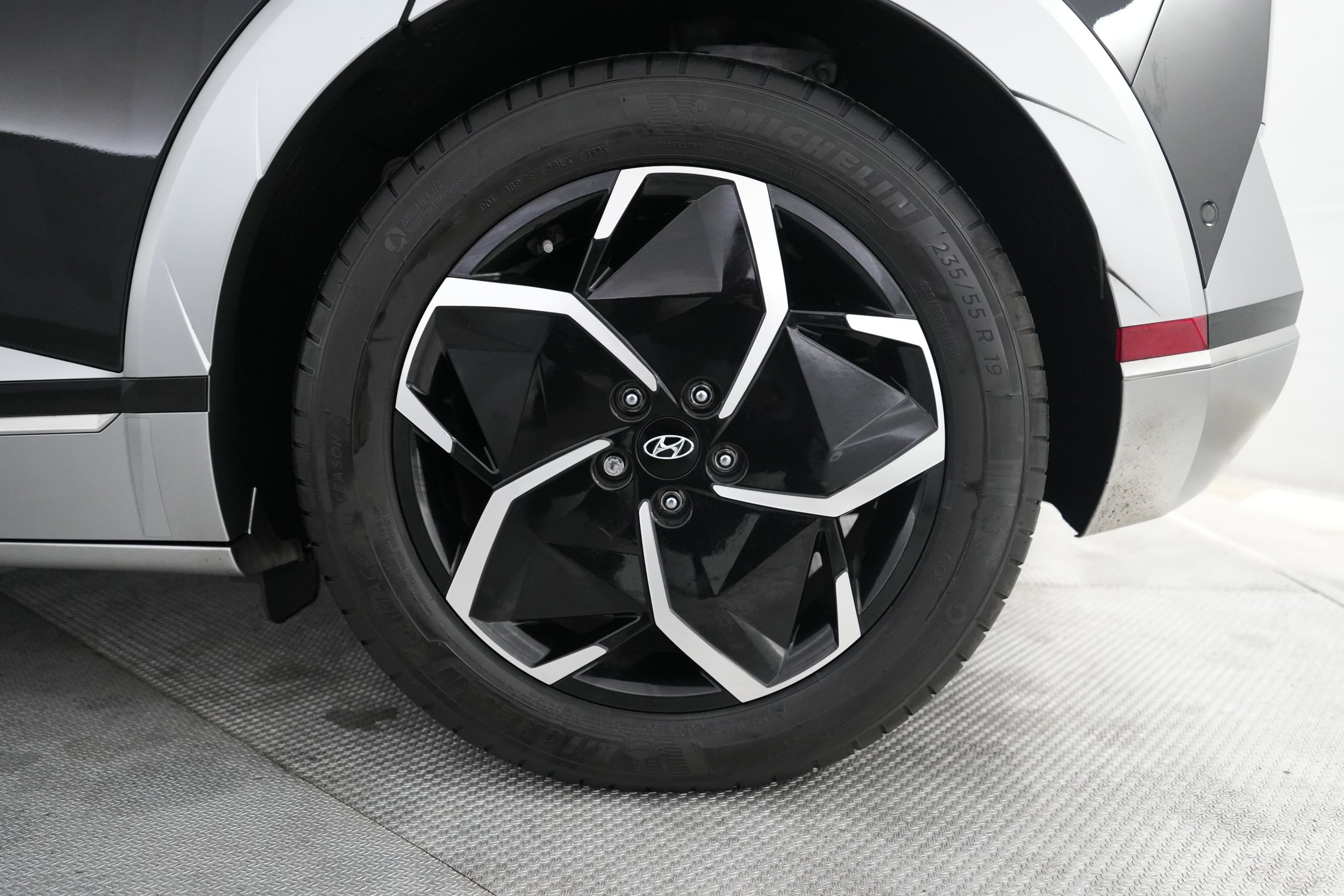 2024 Hyundai IONIQ 5