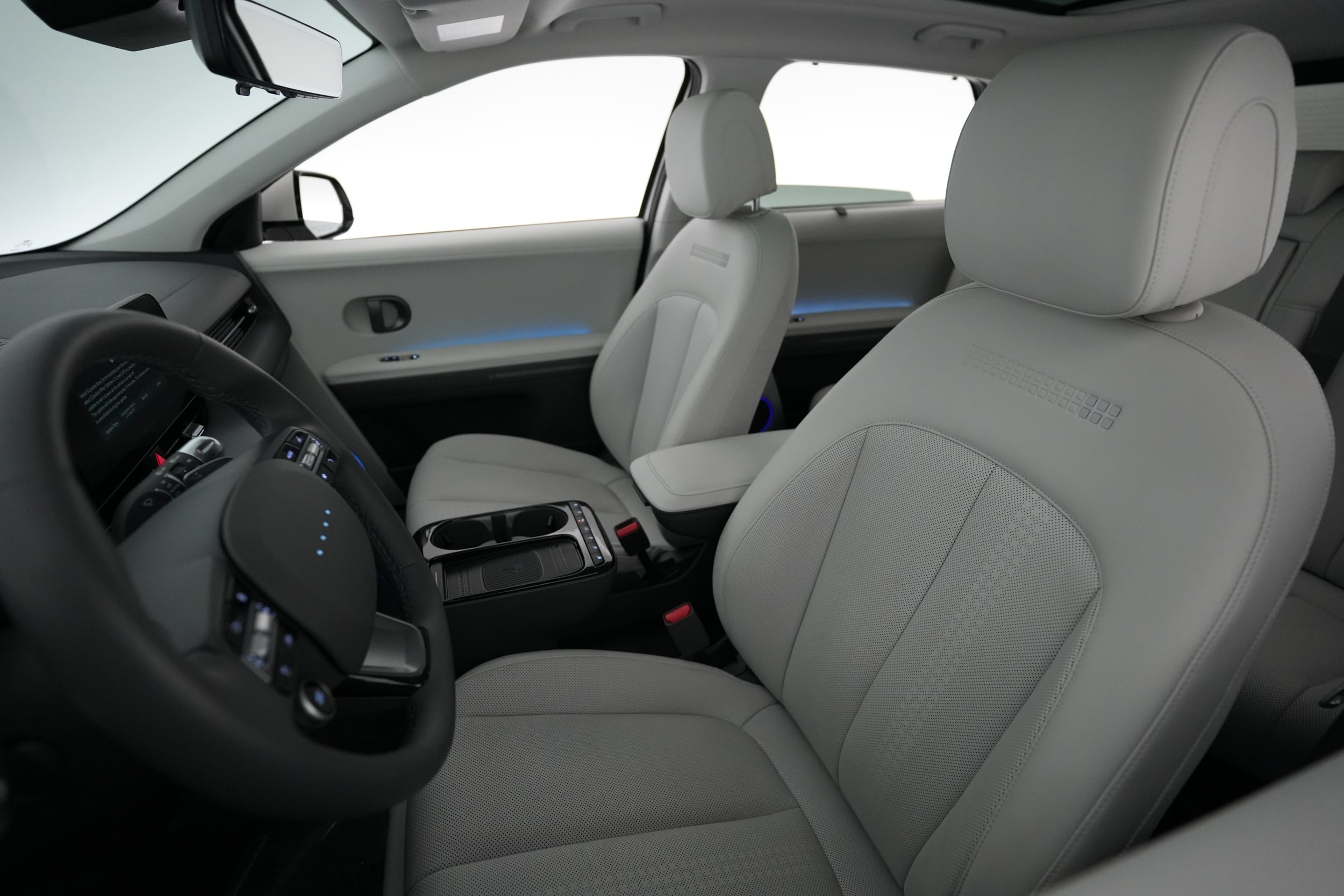2025 Hyundai IONIQ 5 interior