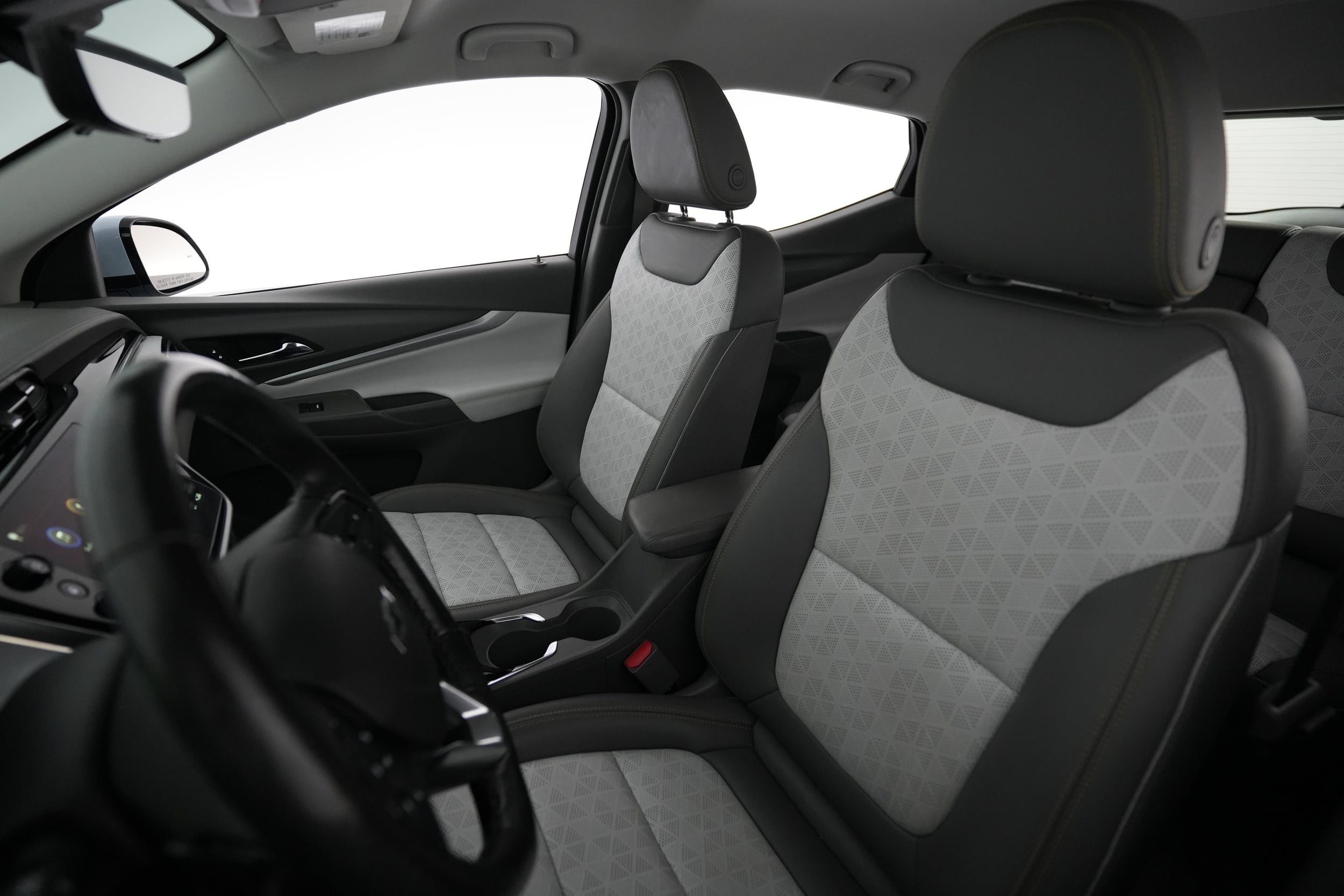 2023 Chevrolet Bolt EUV interior