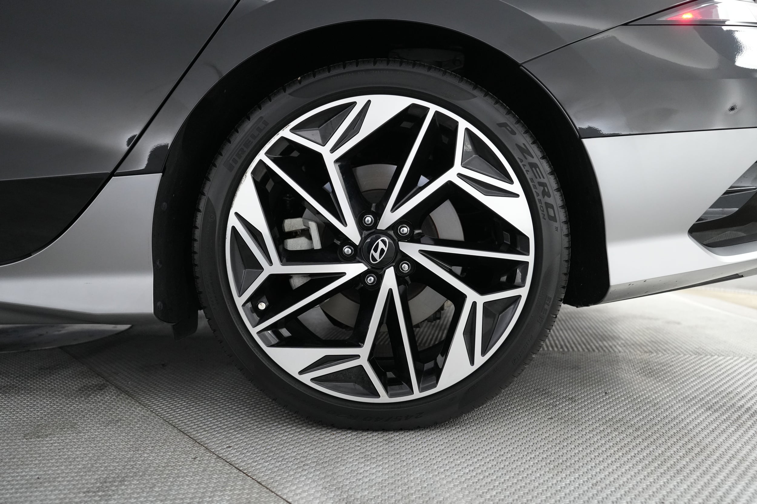 2024 Hyundai IONIQ 6