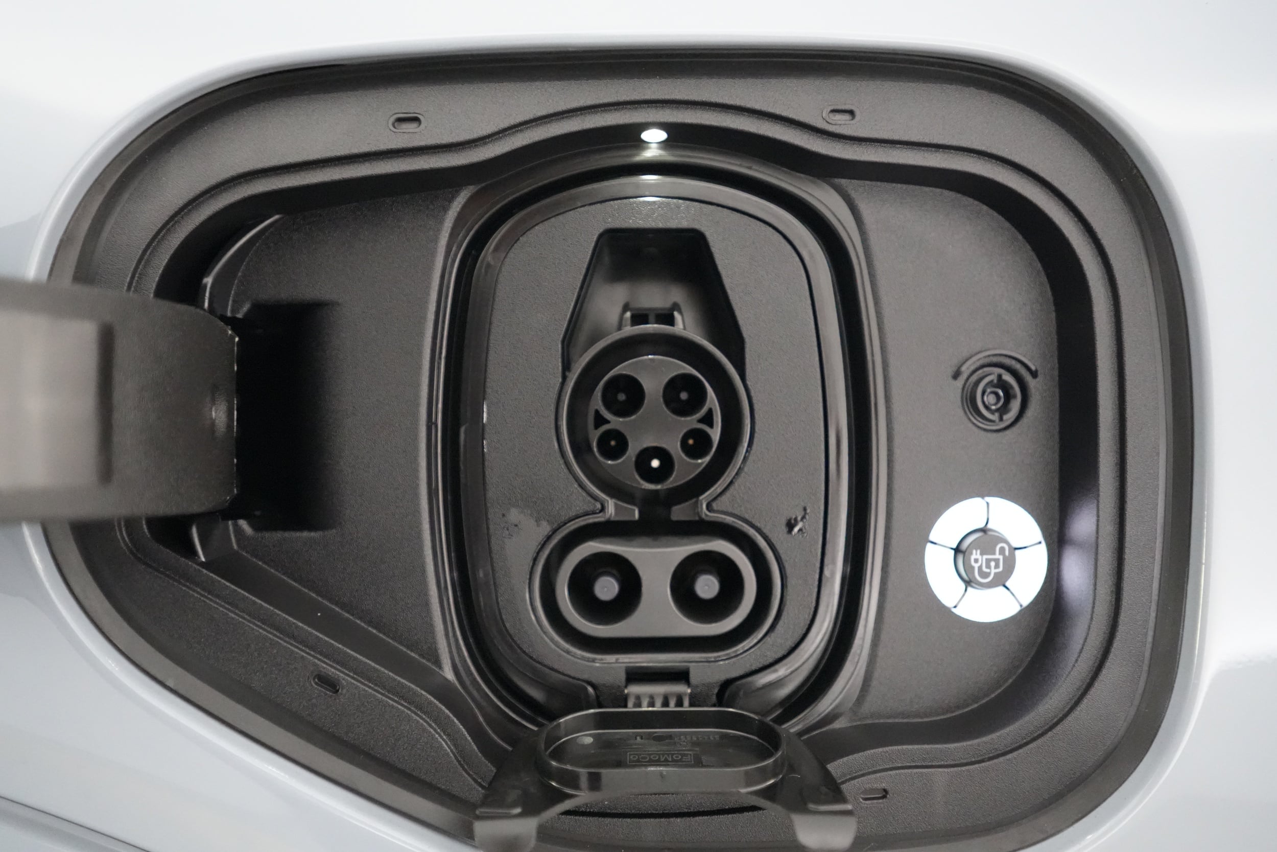 2025 Ford Mustang Mach-E