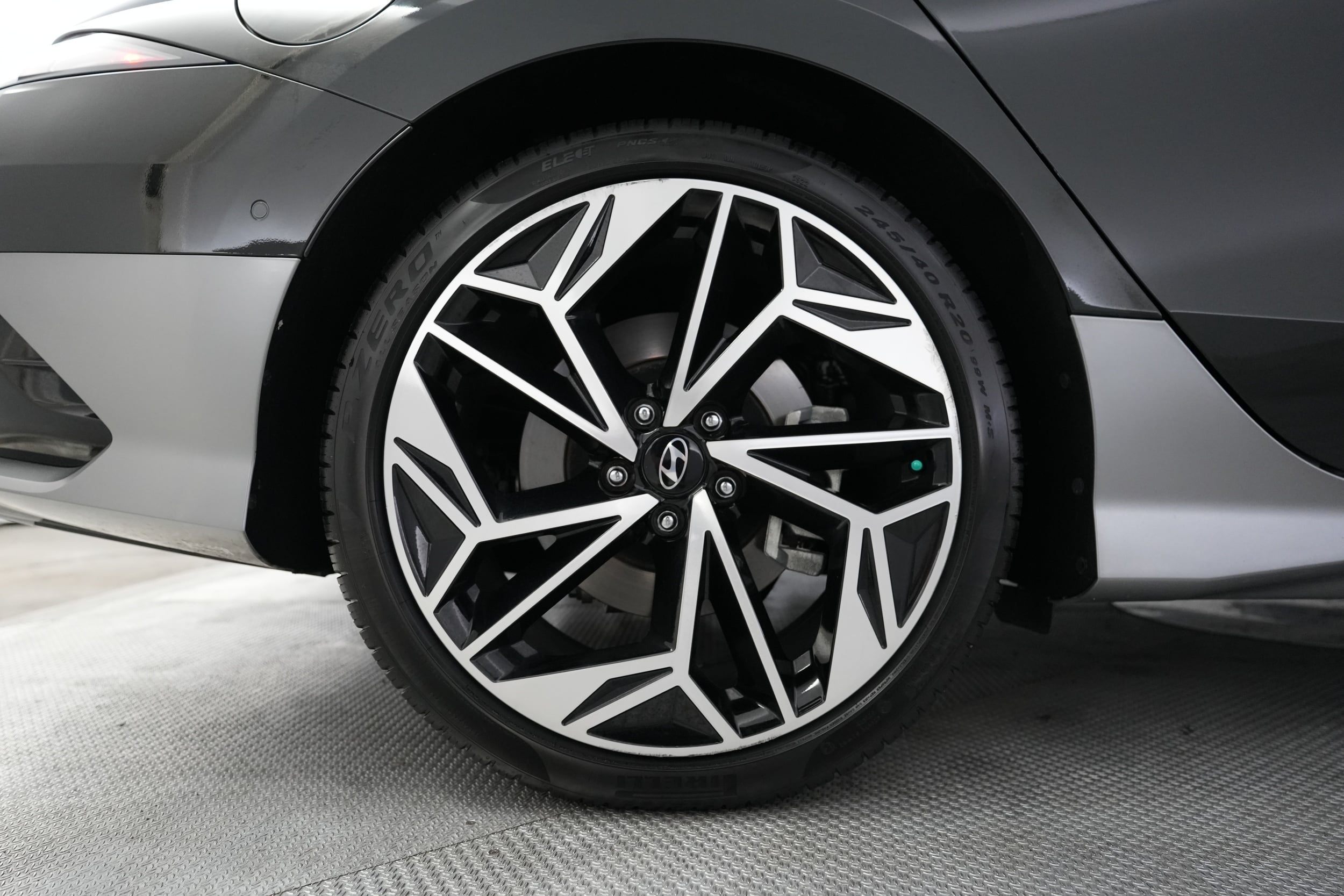 2023 Hyundai IONIQ 6