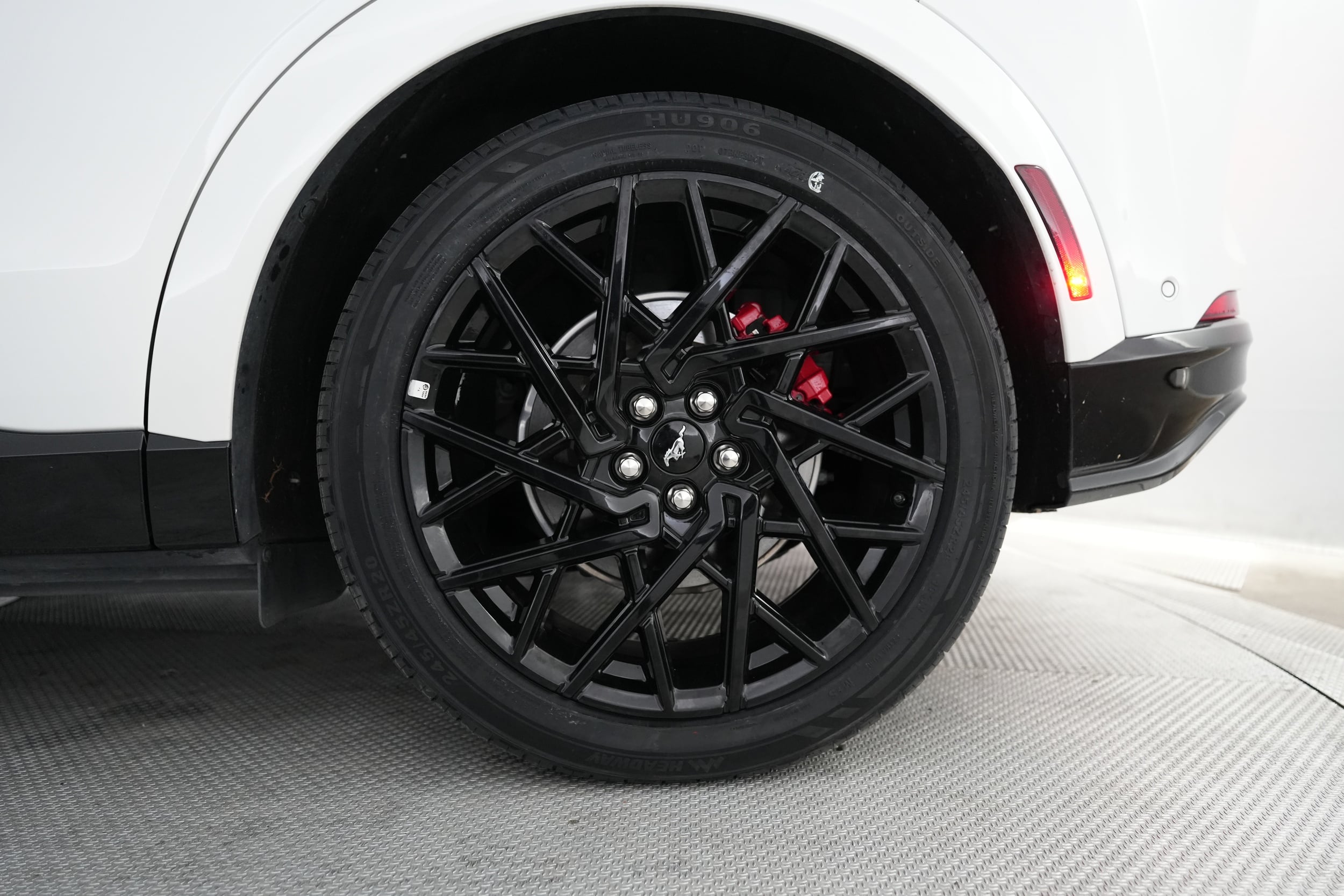 2023 Ford Mustang Mach-E