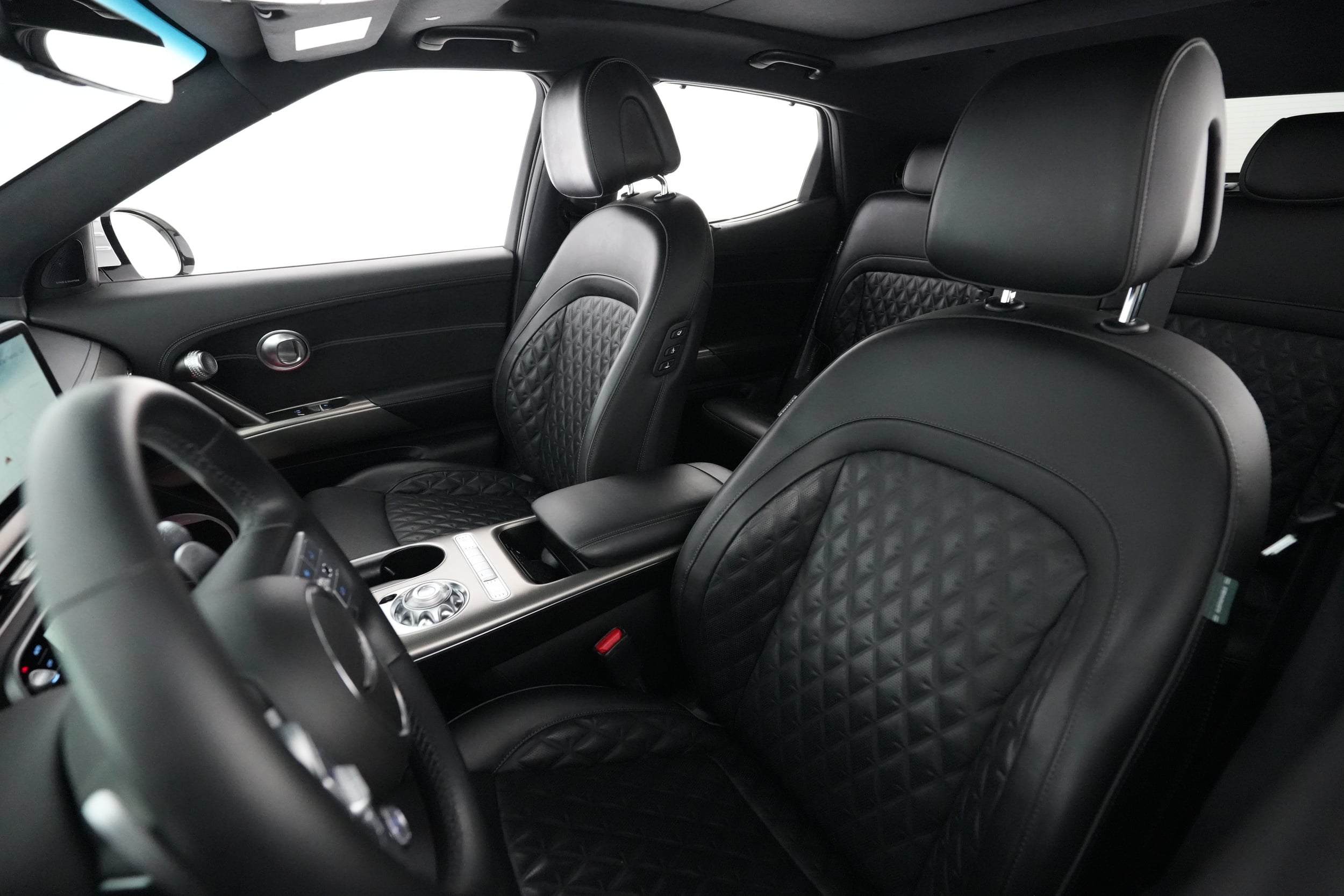 2024 Genesis GV60 interior