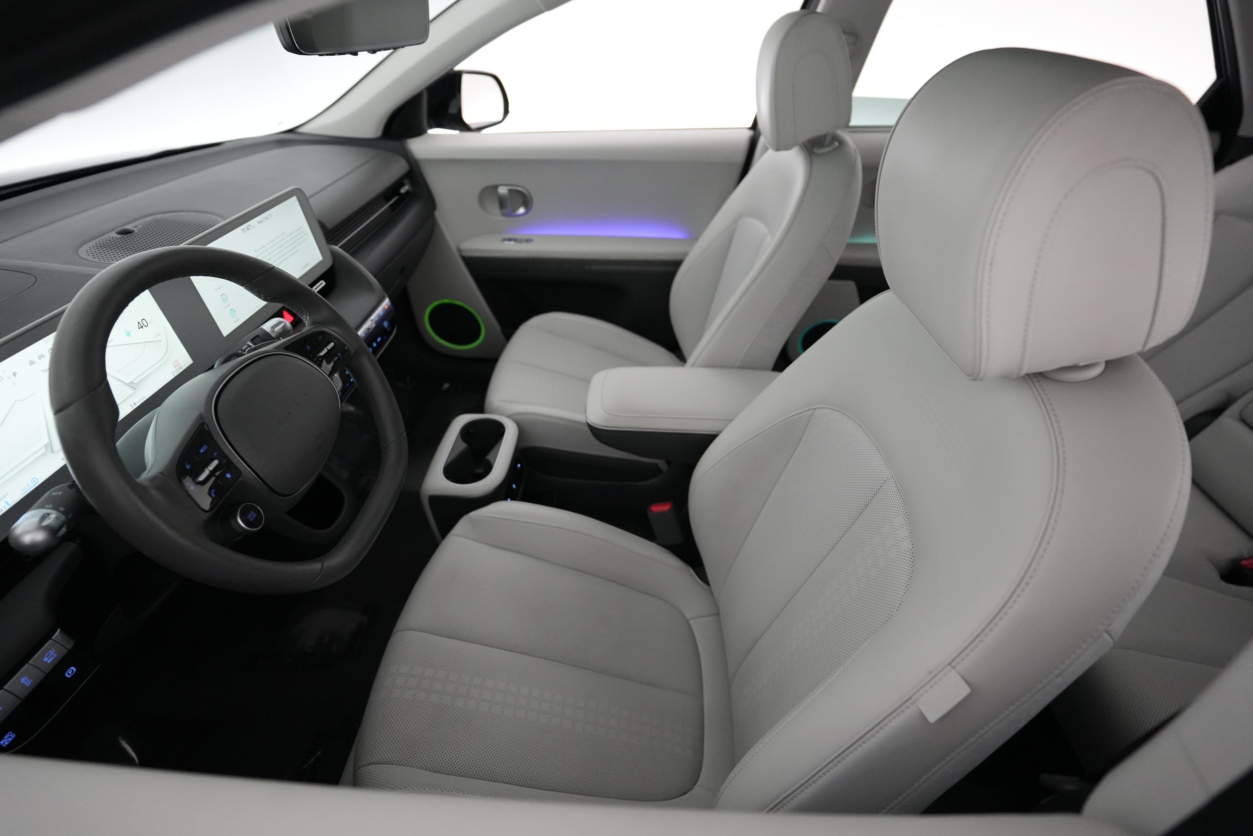 2024 Hyundai IONIQ 5 interior