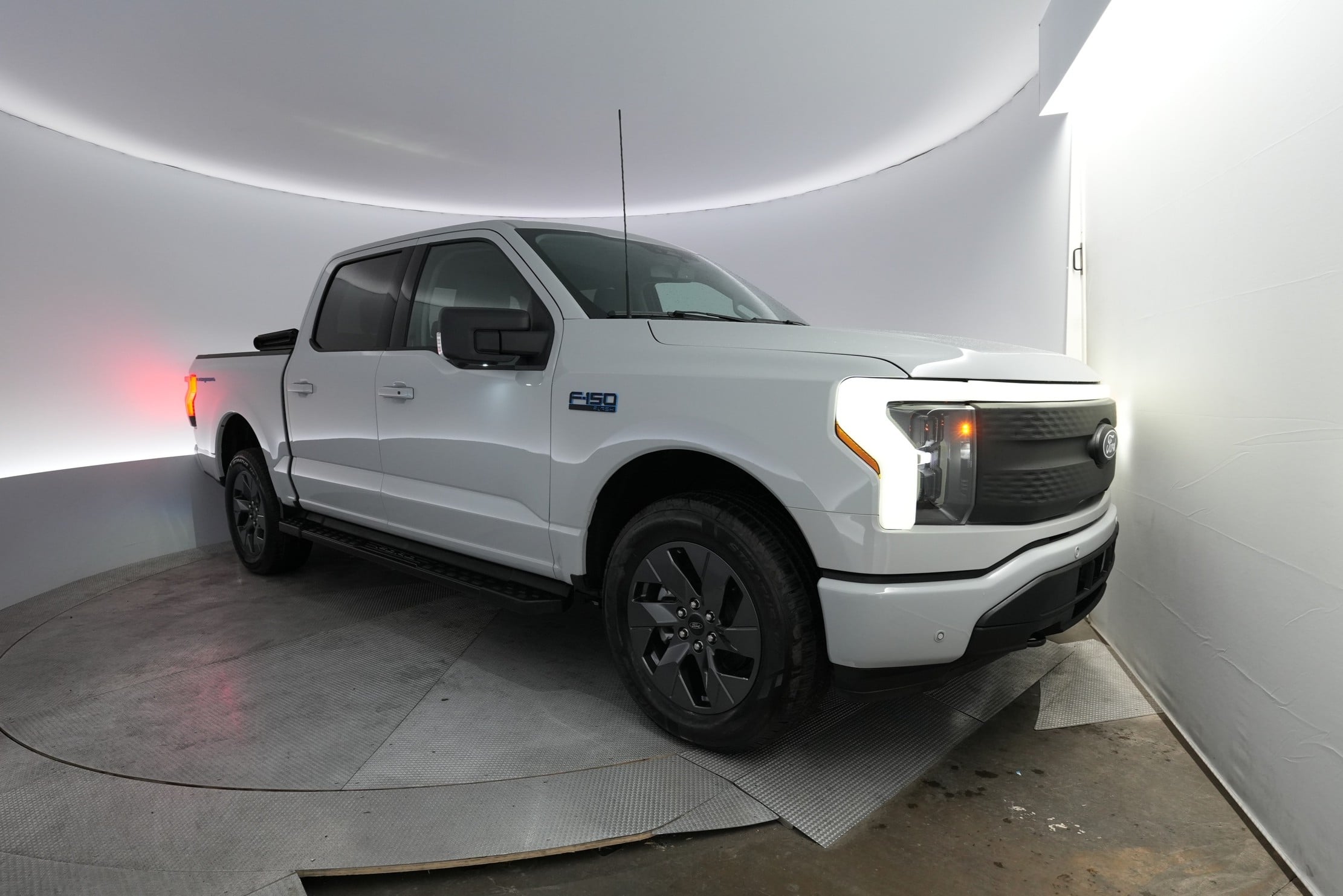 2024 Ford F-150 Lightning