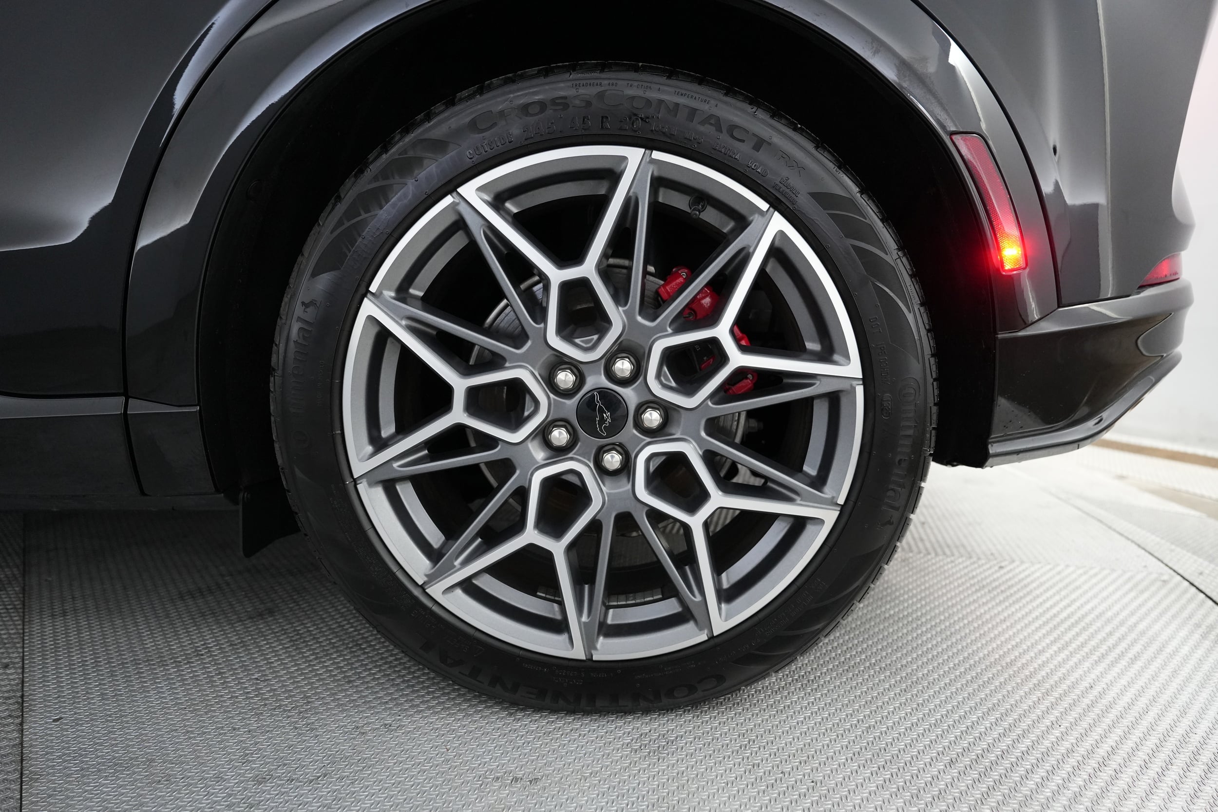 2025 Ford Mustang Mach-E