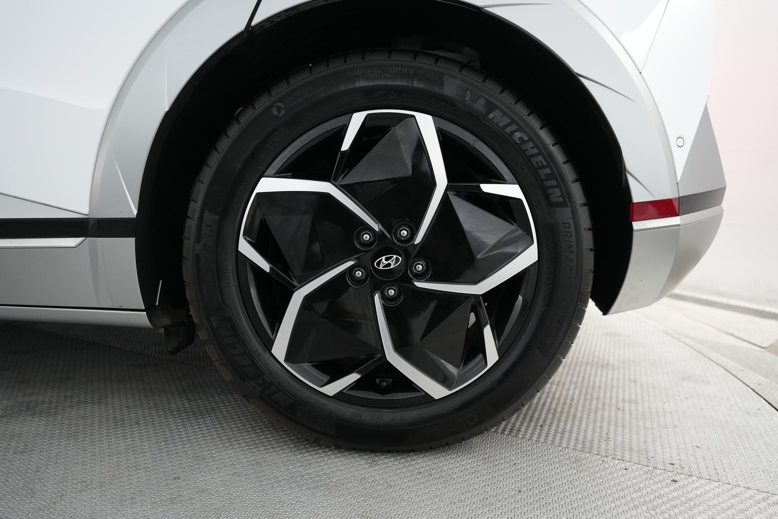 2024 Hyundai IONIQ 5