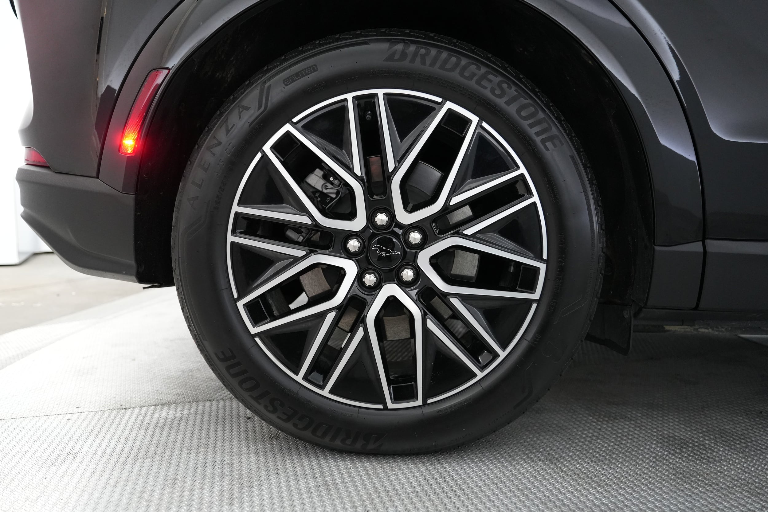 2025 Ford Mustang Mach-E