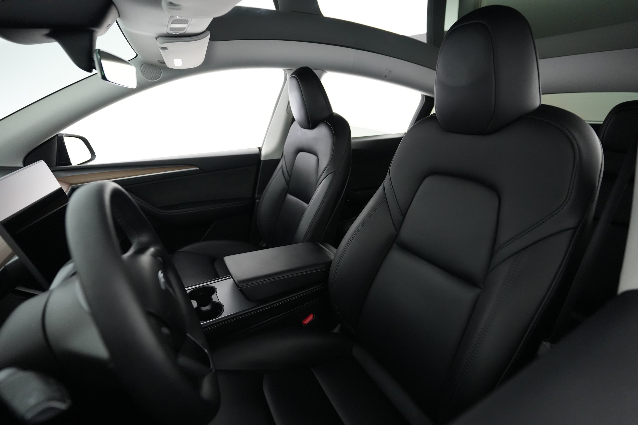 2025 Tesla Model Y interior