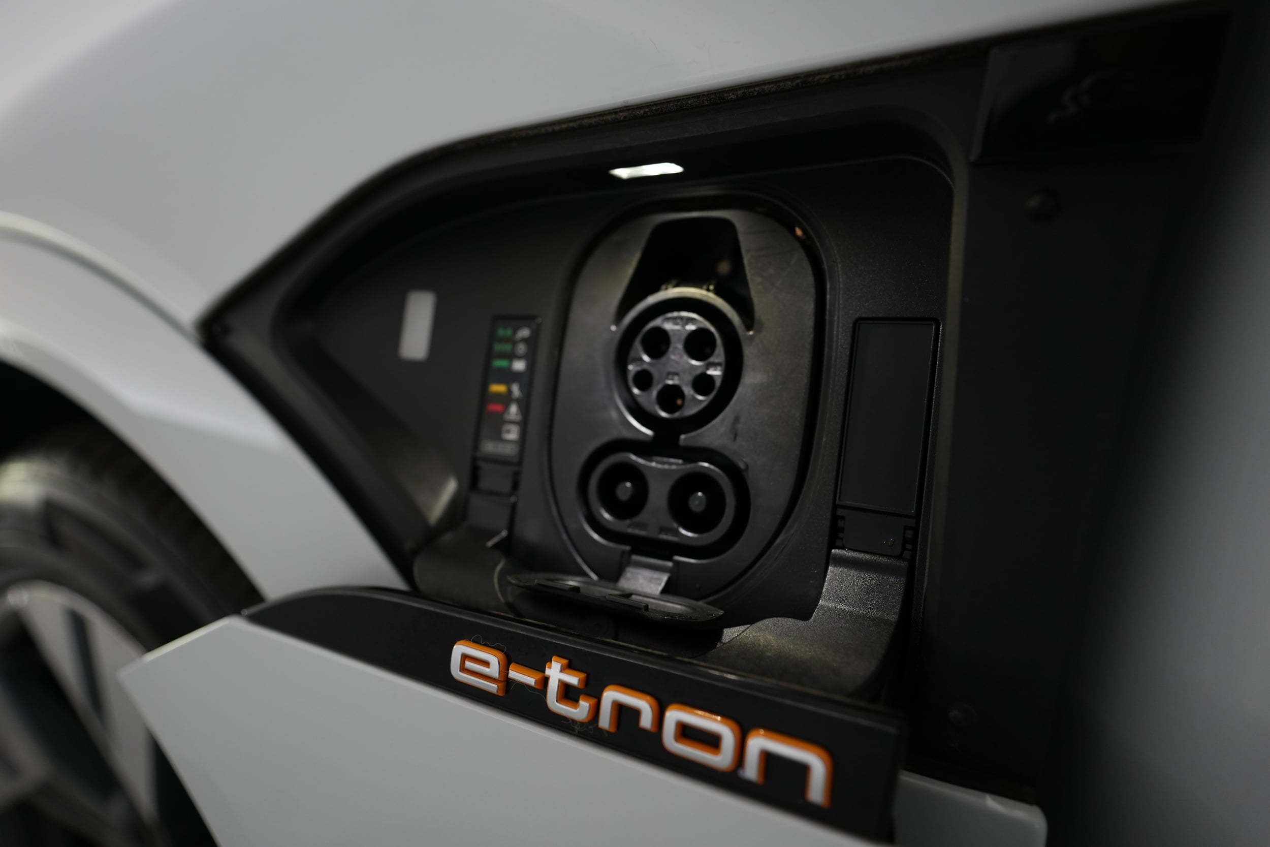 2022 Audi e-tron