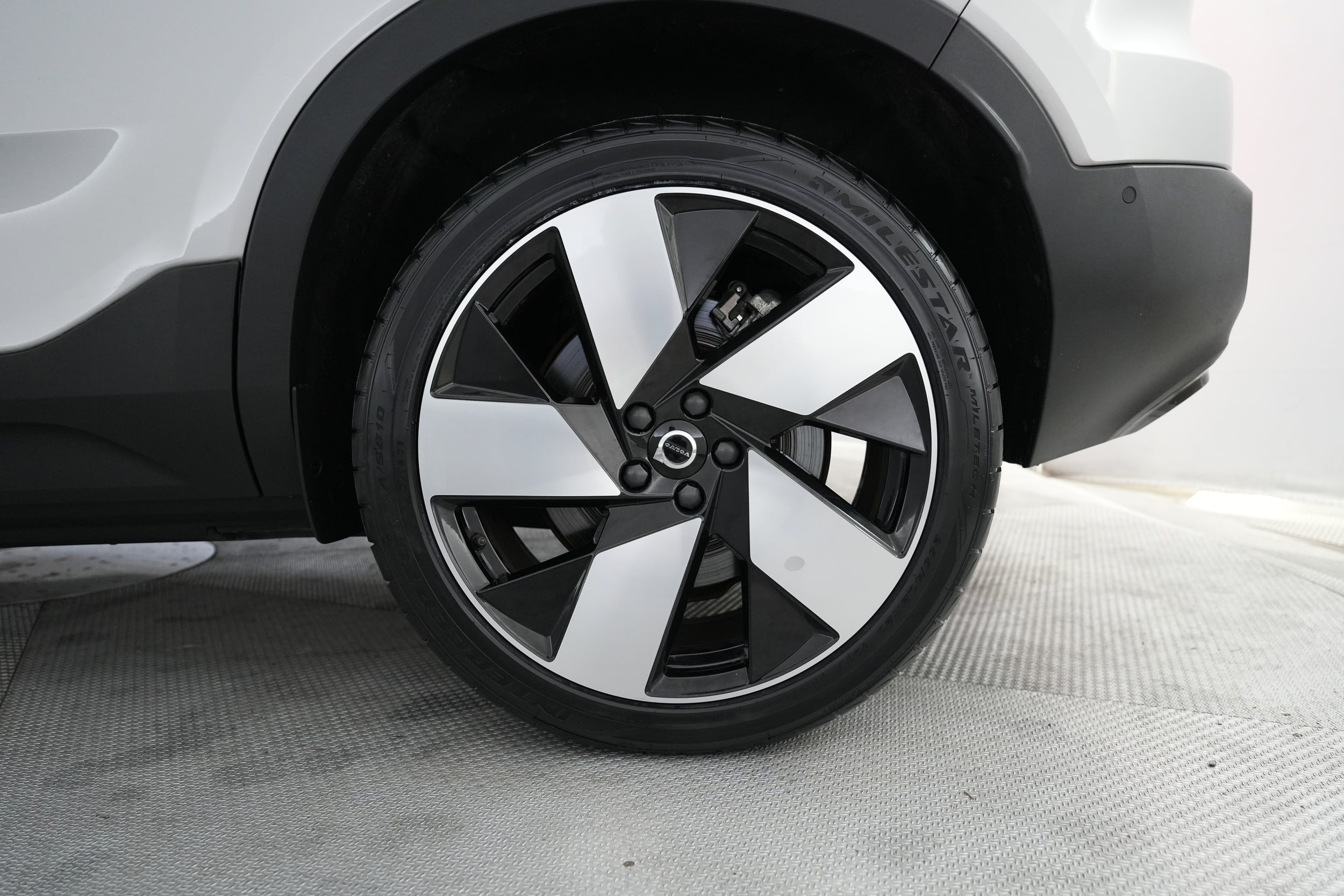 2022 Volvo C40 Recharge