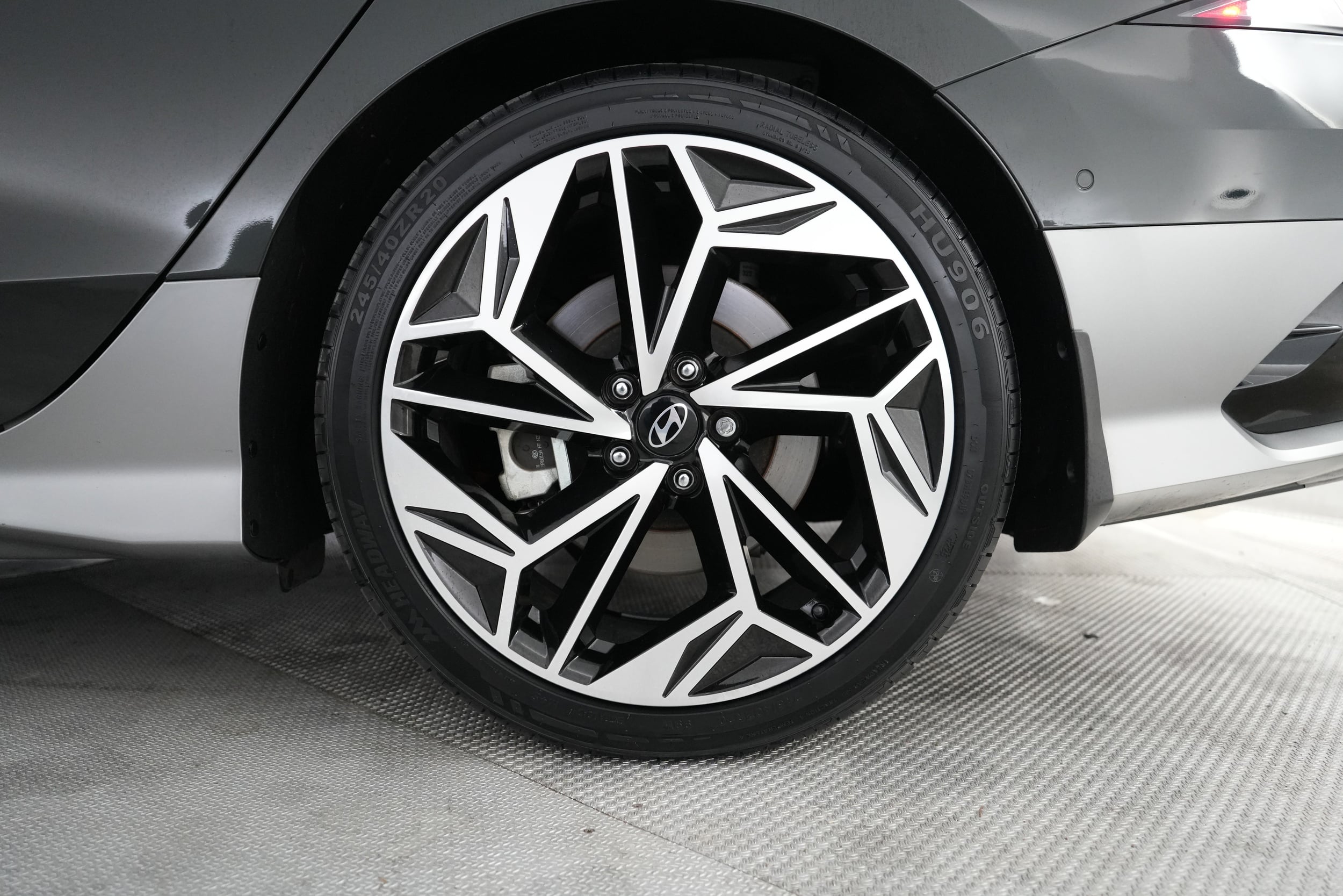 2023 Hyundai IONIQ 6