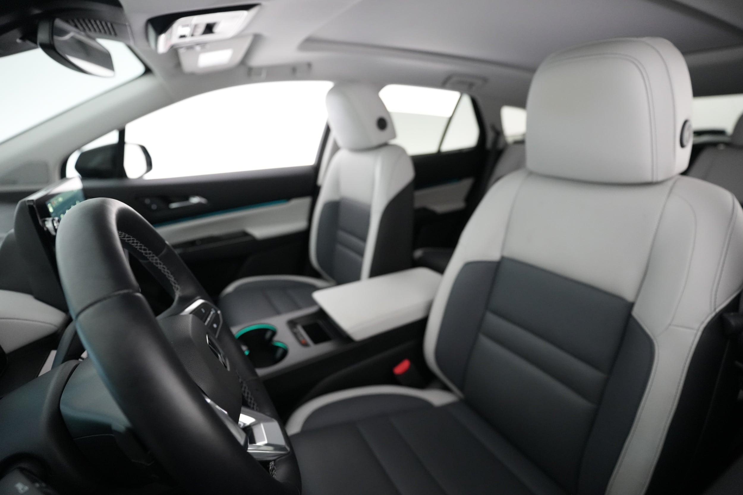 2024 Honda Prologue interior