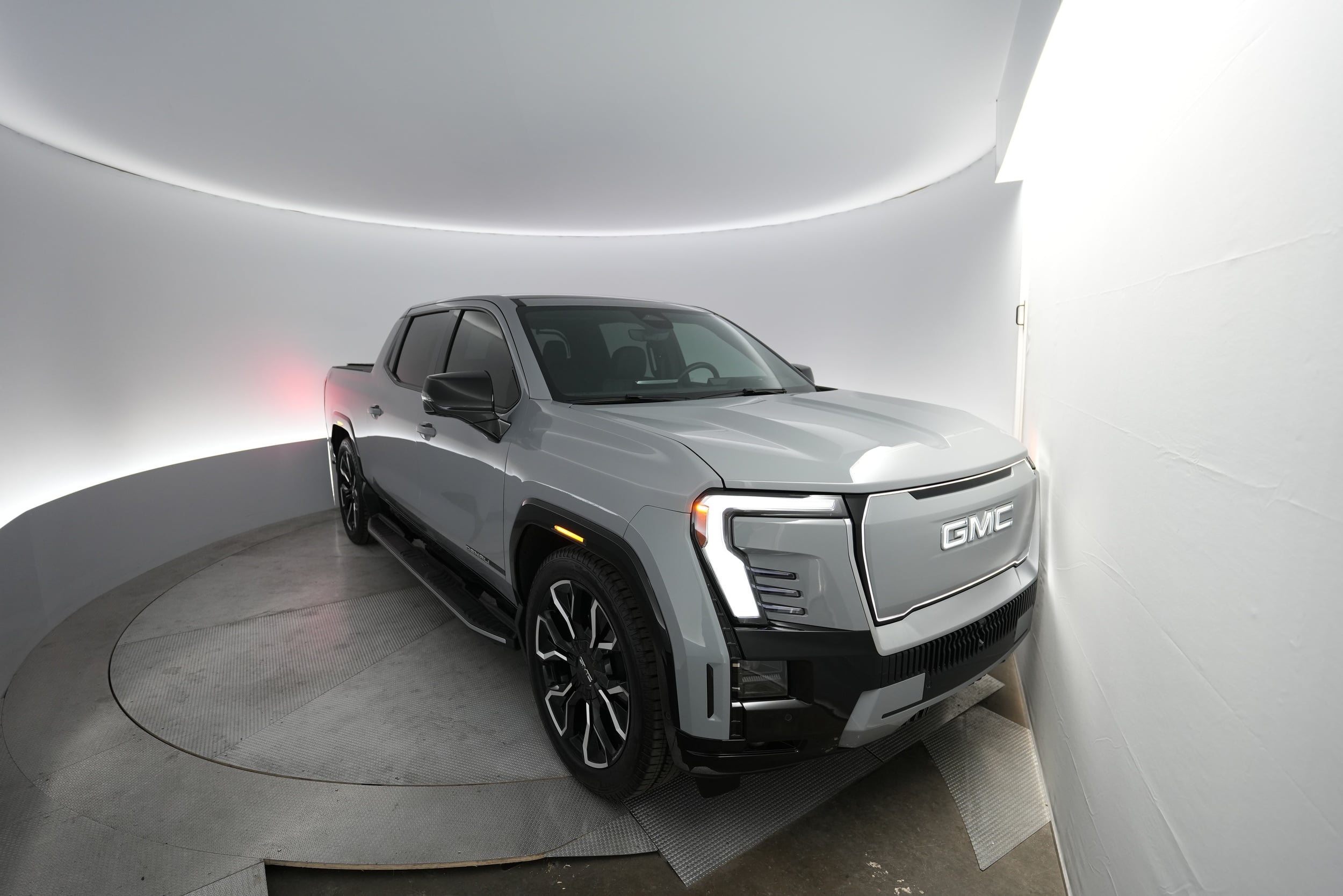 2024 GMC Sierra EV