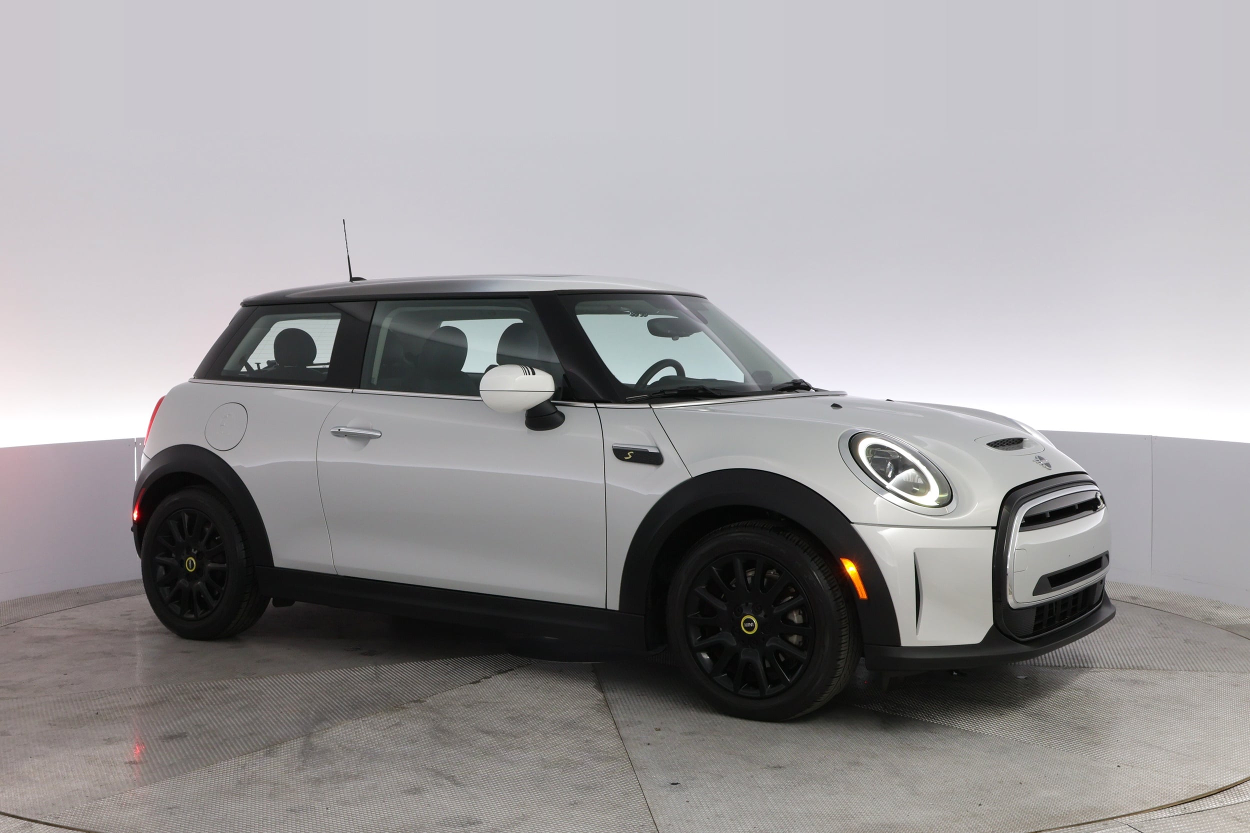 2023 MINI Cooper SE